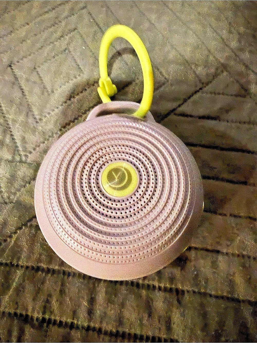 Hushh portable speaker
